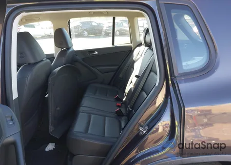 2016 Volkswagen Tiguan S z USA, uszkodzony, nr VIN WVGAV7AX7GW521231